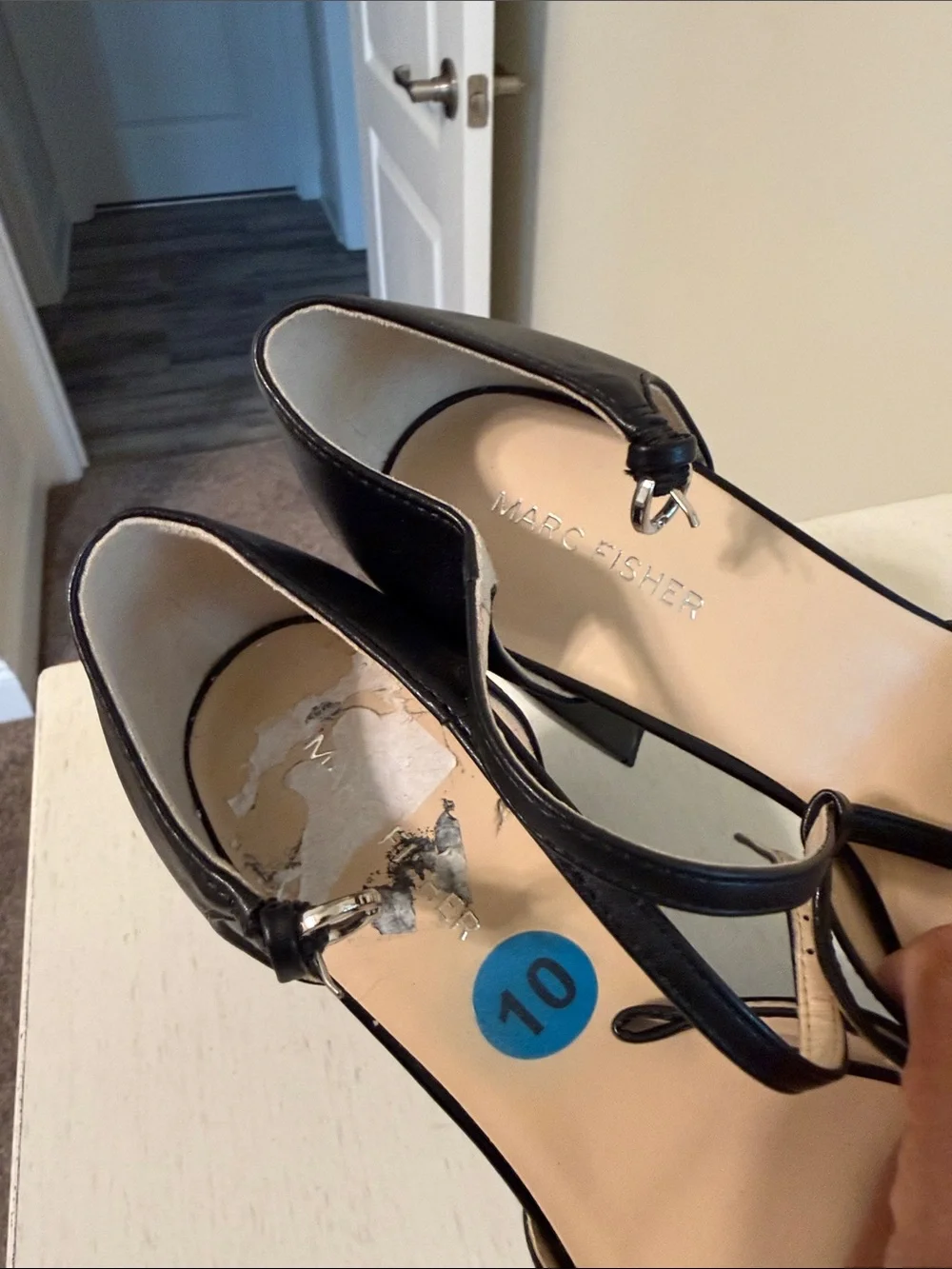 Marc Fisher Women’s Cyrene Black Cross-Strap Block Heel Pumps / Size 10 / NWOT